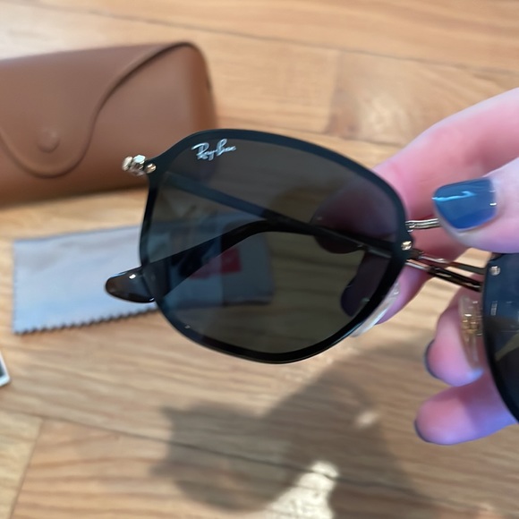 Ray ban black sunglasses - Picture 3 of 4